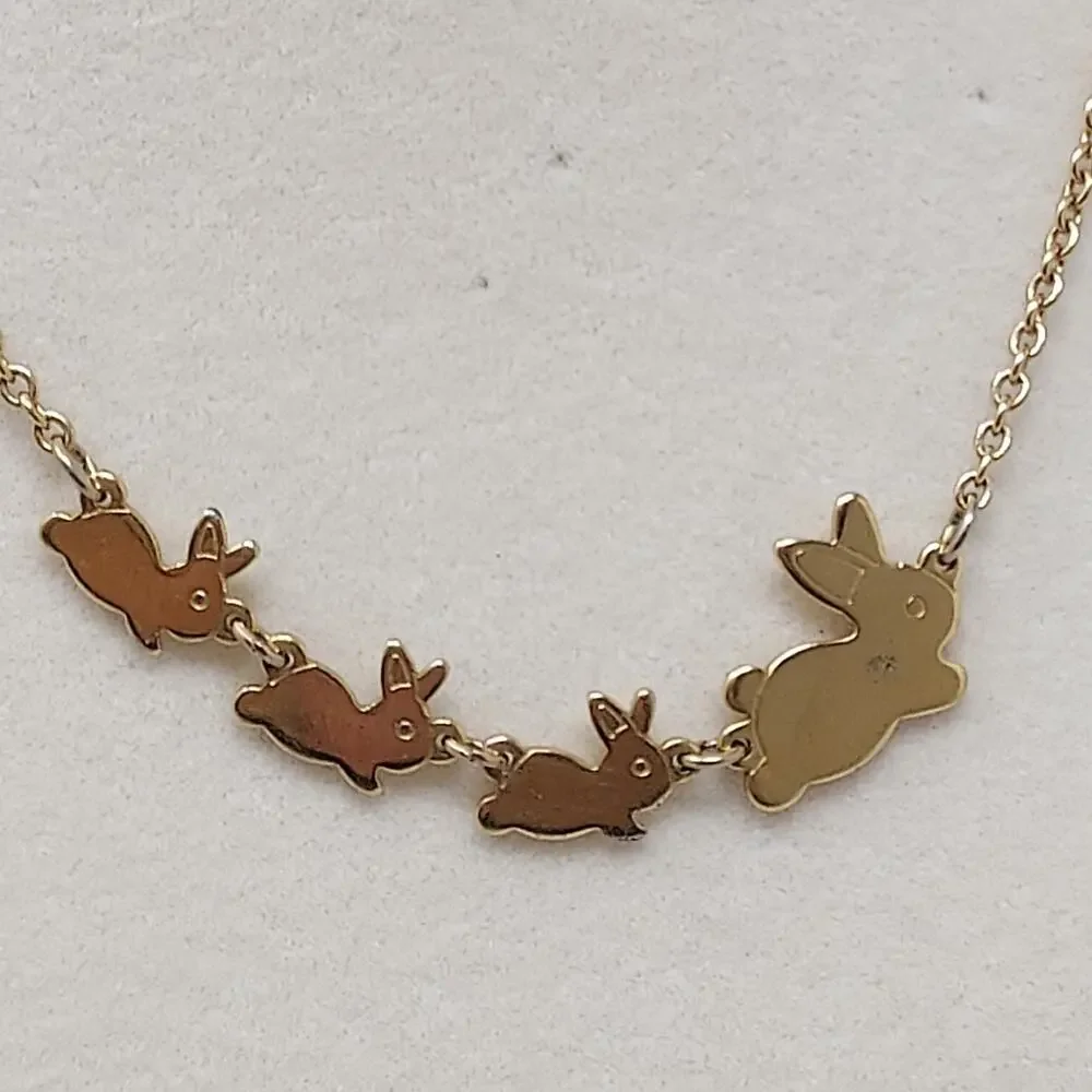 Vintage Avon Child's Necklace Mother Bunny with Babies Gold Tone 11